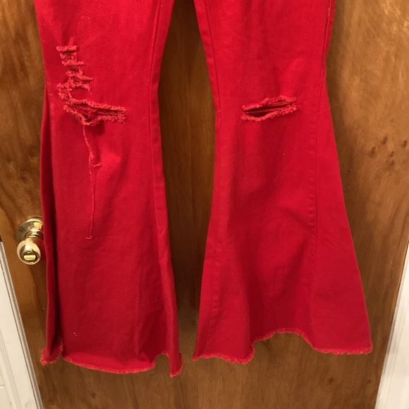 NWT Hot & Delicious Red Flare Bottom Jeans - Picture 4 of 7